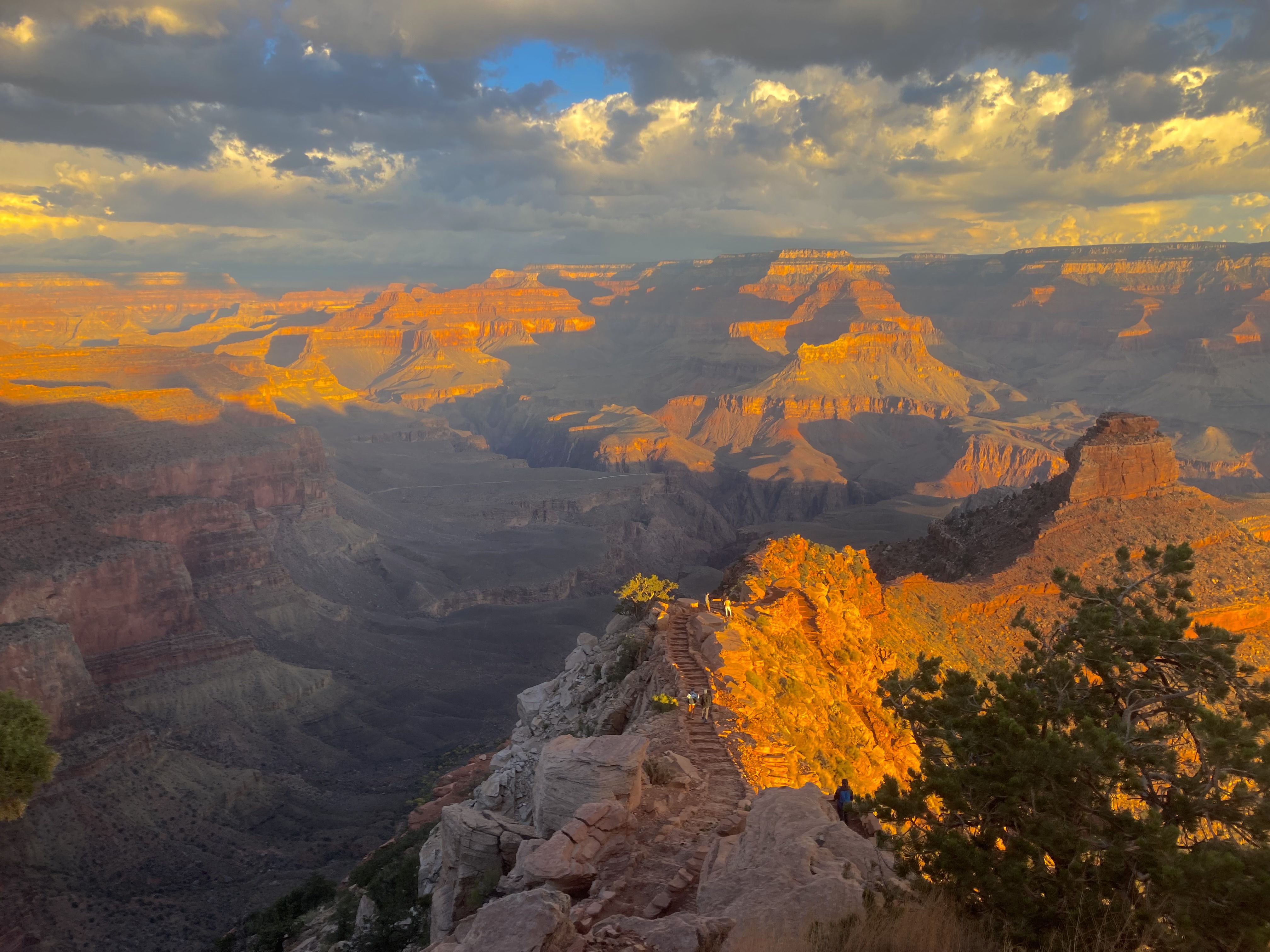 Grand Canyon sunset panorama from the South Rim
