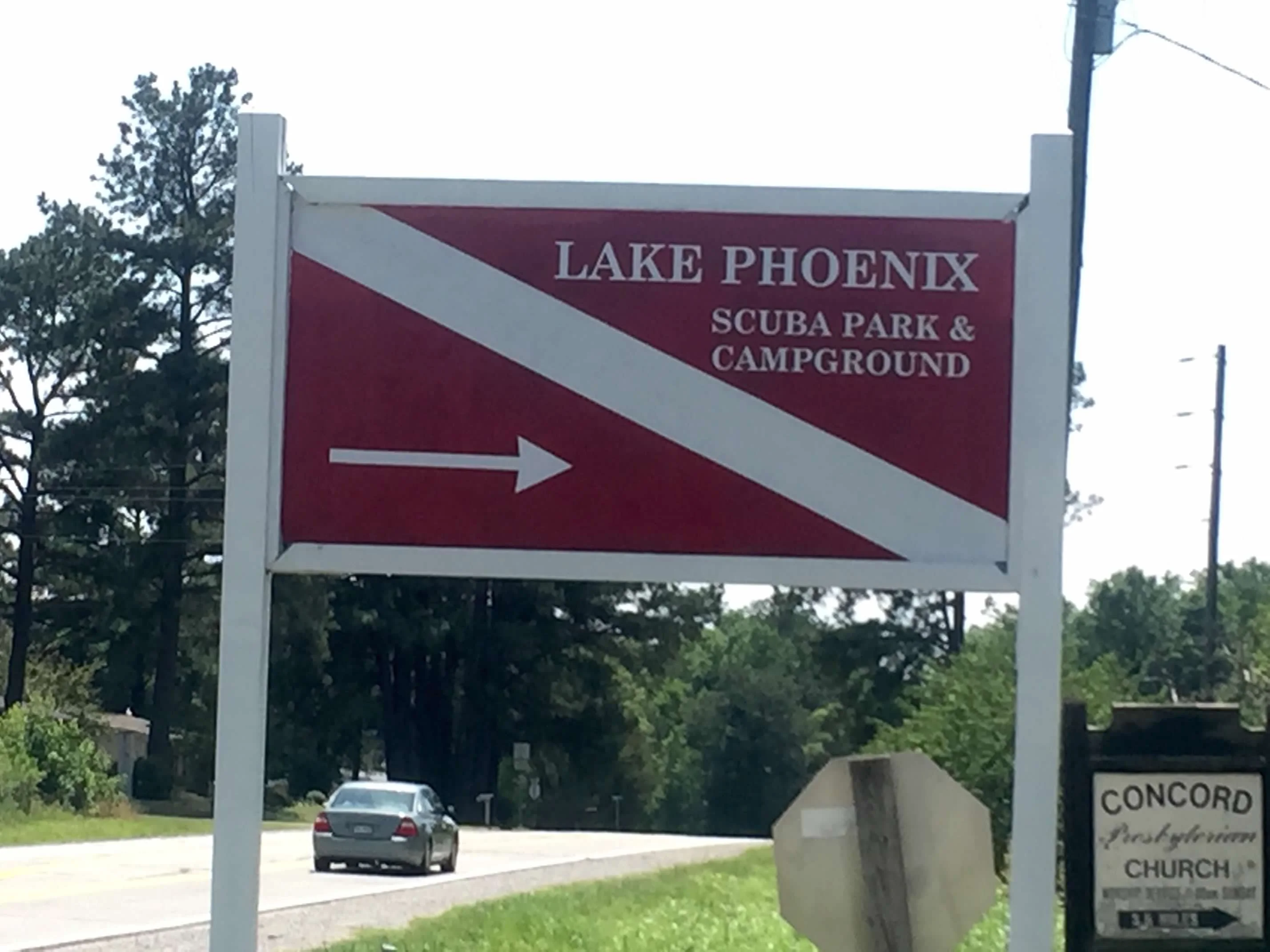 Lake Phoenix Scuba Park and Campground entrance sign